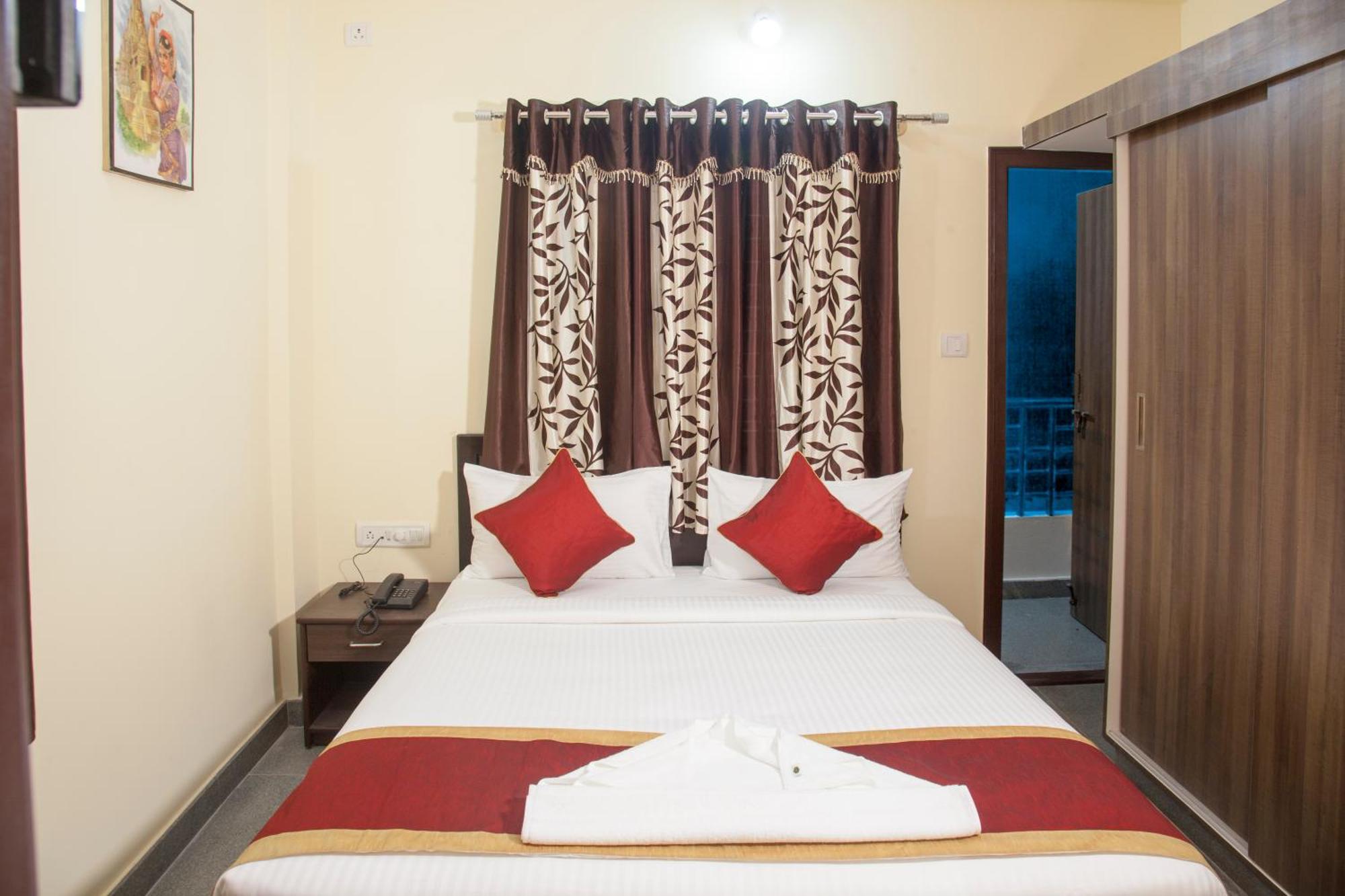 Tranzotel Redkey Inn Near Bangalore Airport Yelahanka Екстериор снимка