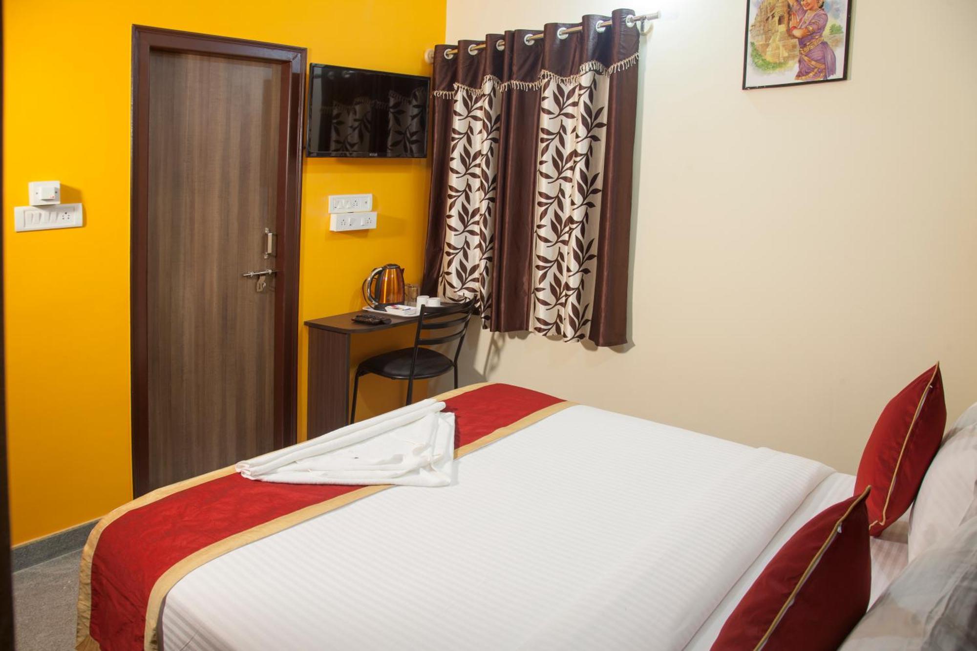 Tranzotel Redkey Inn Near Bangalore Airport Yelahanka Екстериор снимка